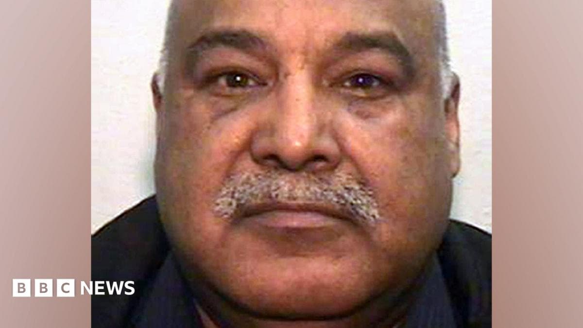 Grooming gang leader 'could still be deported'